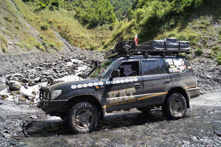 Land Cruiser KDJ95 na dalekie wyprawy