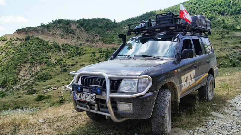 Land Cruiser KDJ95 na dalekie wyprawy