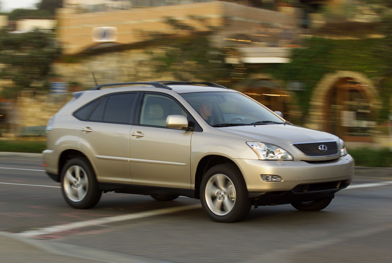Lexus RX - ikona hybrydowych SUV-ów