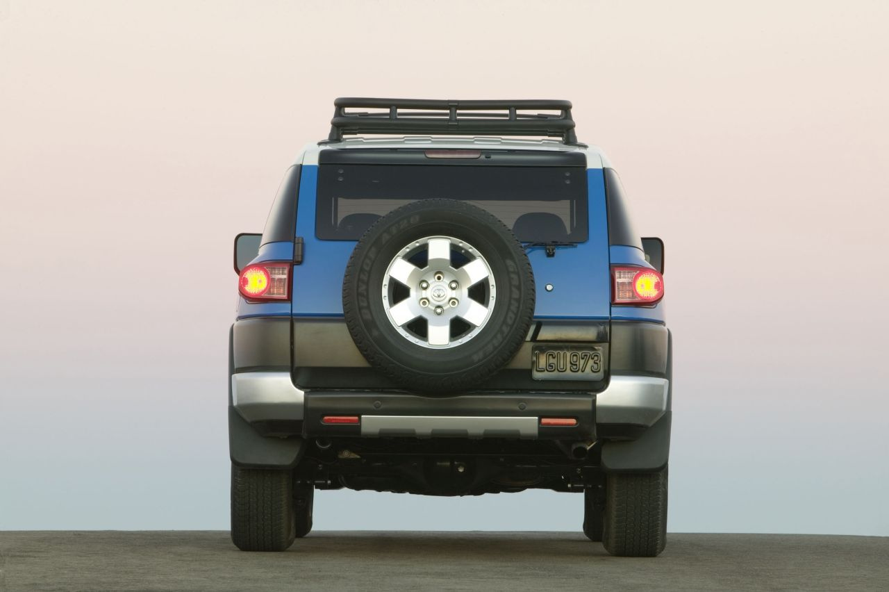 Off-road w stylu retro – to warto wiedzieć o Toyocie FJ Cruiser