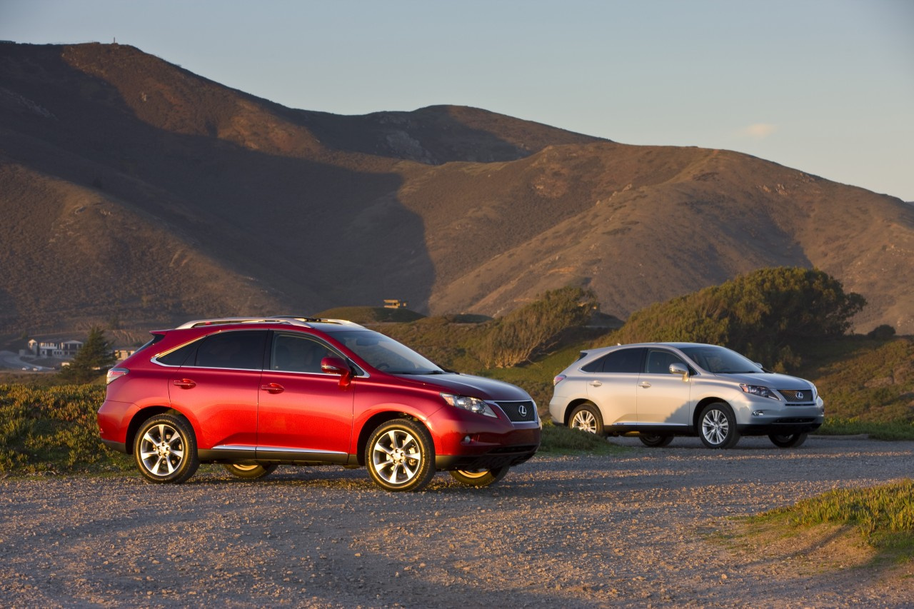 Lexus RX - ikona hybrydowych SUV-ów