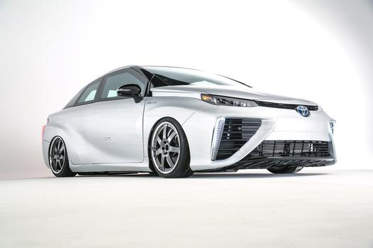 Toyoty na SEMA 2015