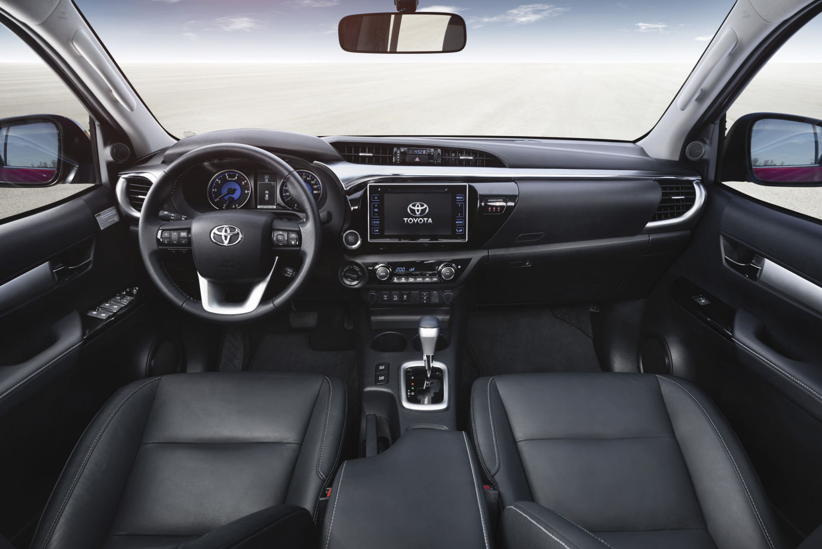 Genewa - premiera nowego Hiluxa