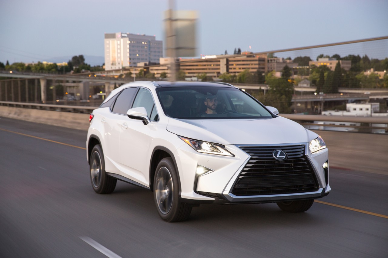 Lexus RX - ikona hybrydowych SUV-ów