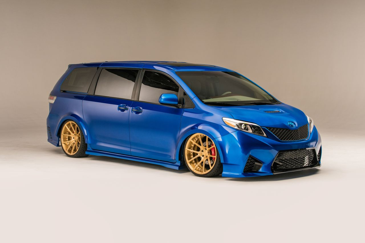 Toyoty na SEMA 2016