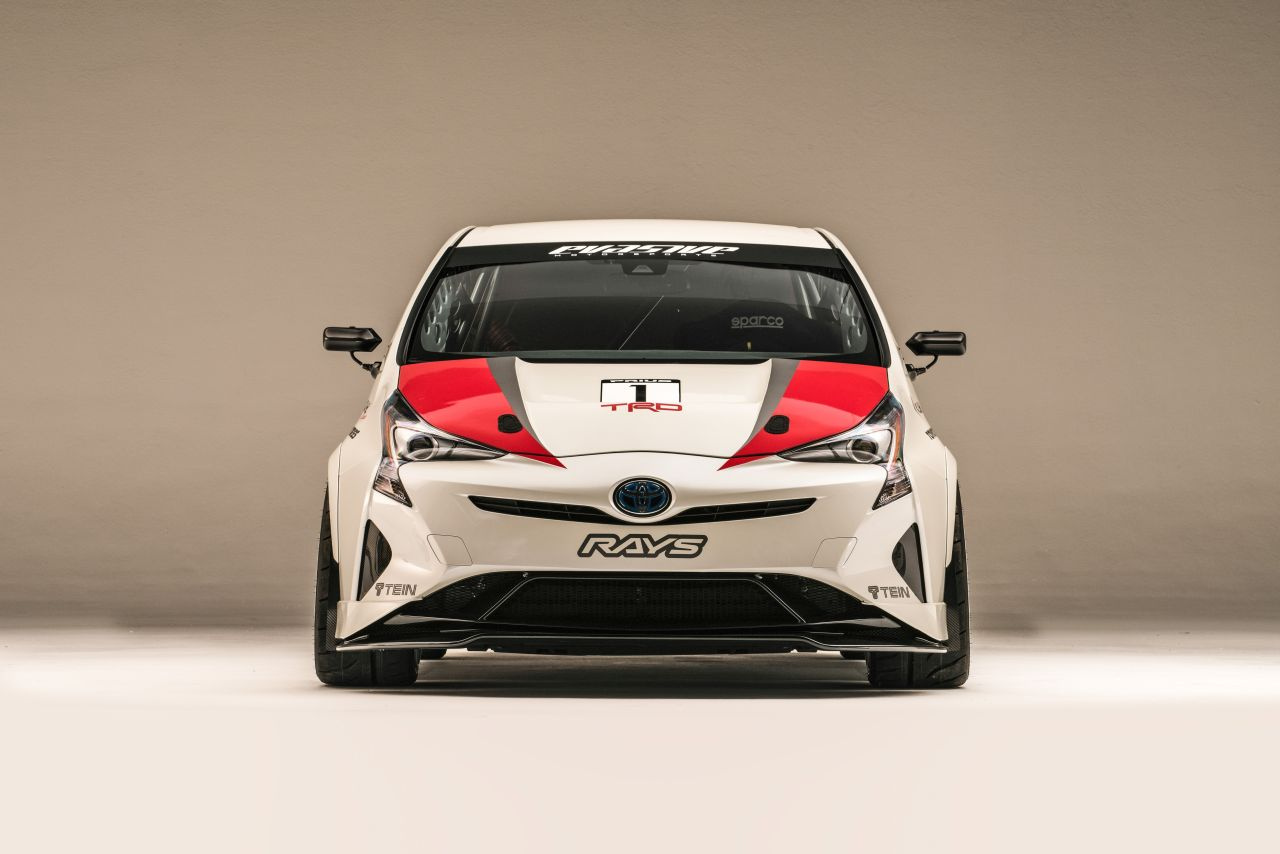 Toyoty na SEMA 2016