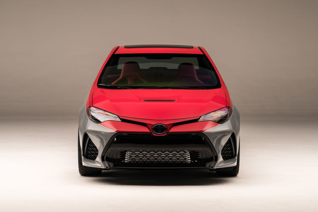 Toyoty na SEMA 2016