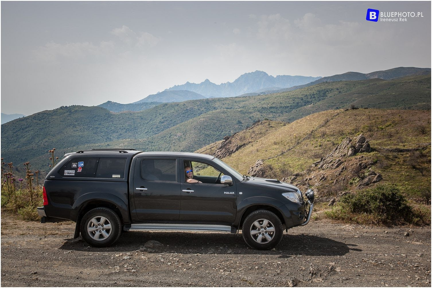 Hiluxem przez Korsykę