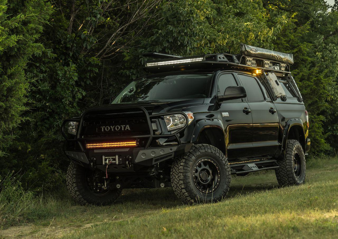 Nie tylko Hilux. Pick-upy Toyoty w różnych stronach świata