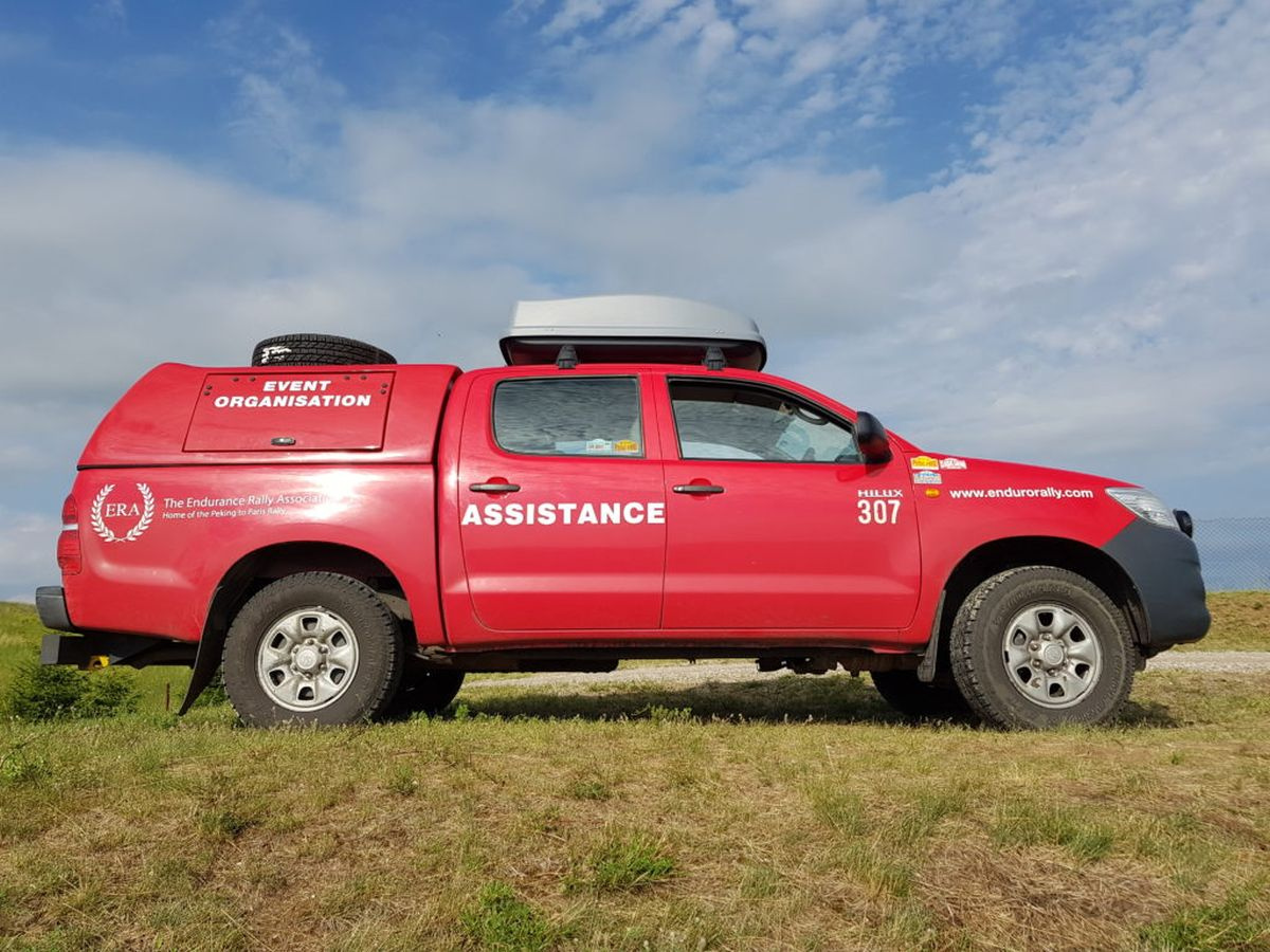 Hilux na rajdzie Pekin-Paryż