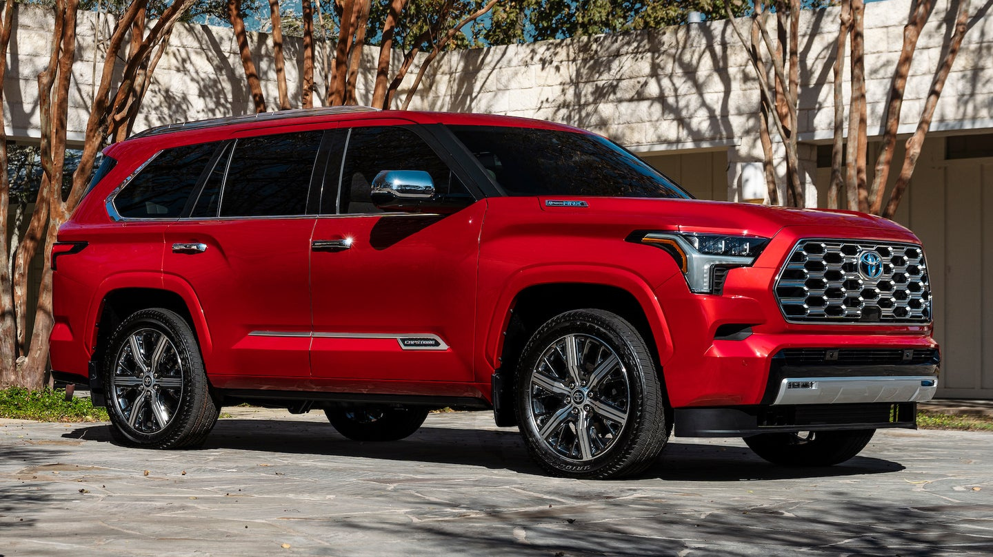 Toyota Sequoia 2022