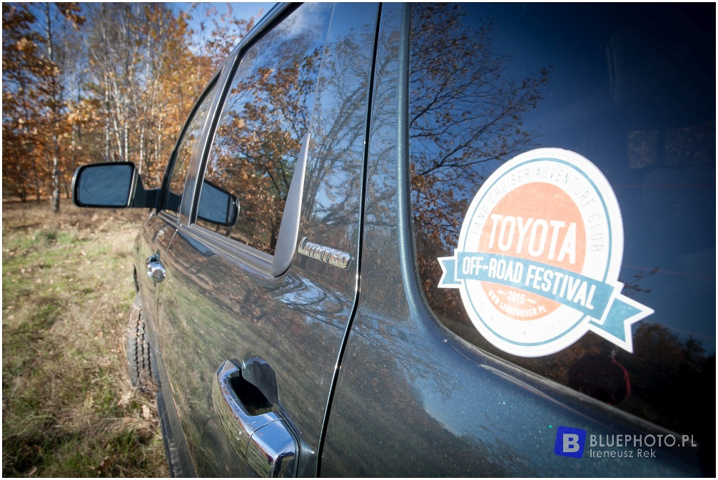 Toyota Sequoia Arka