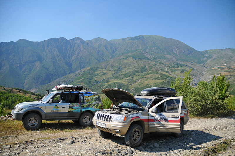 Albania z The Beduins