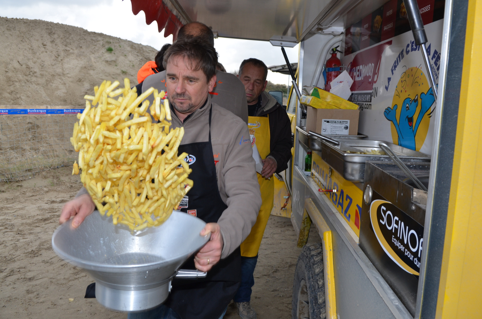 HZJ79 Food Truck Chti Friterie