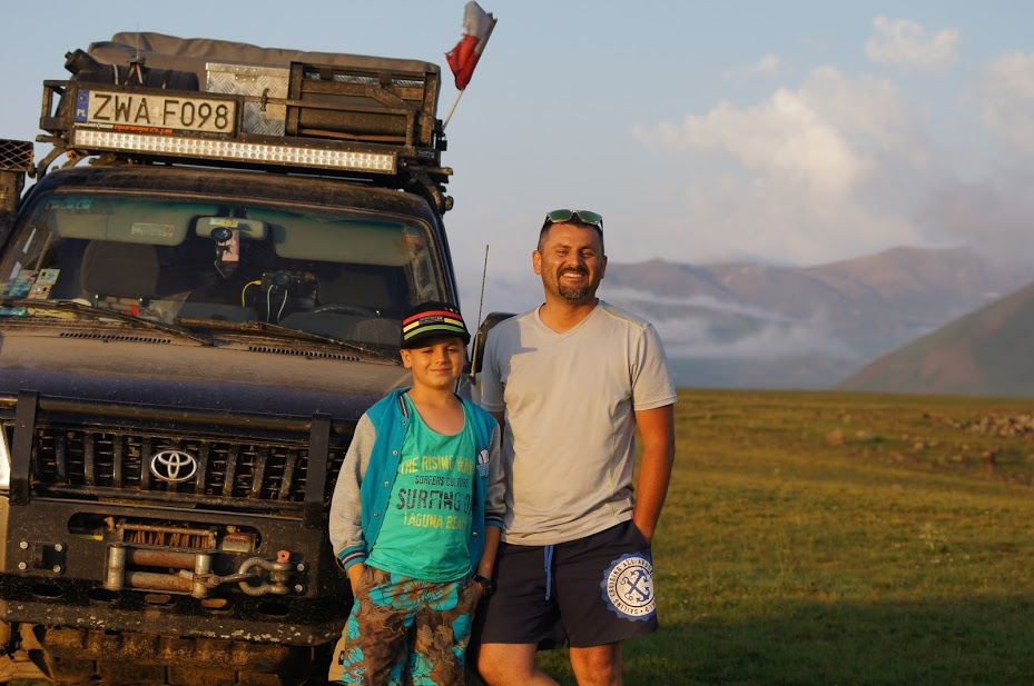 Land Cruiser KDJ95 na dalekie wyprawy