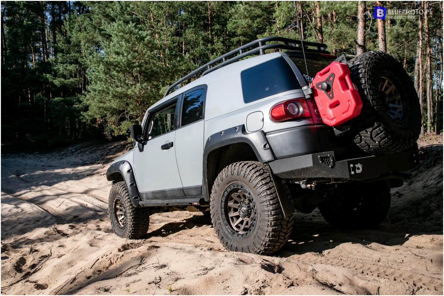 Toyota FJ CRUISER Tomka
