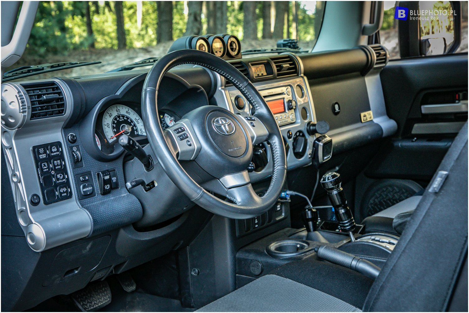 Toyota FJ CRUISER Tomka