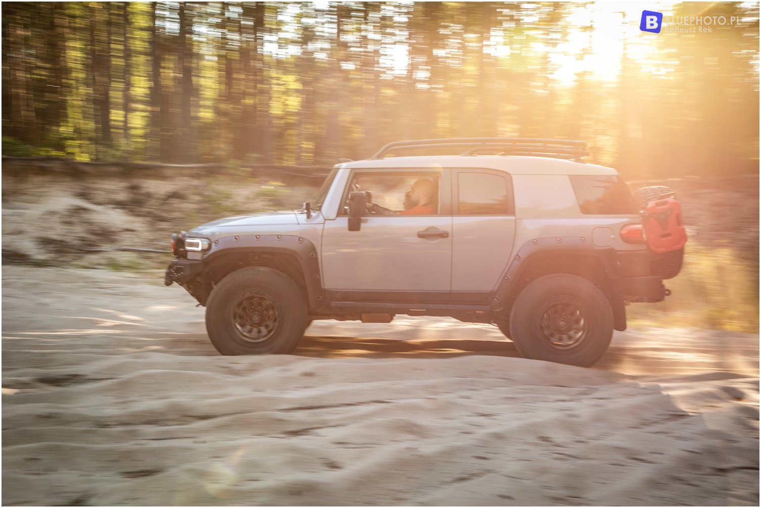 Toyota FJ CRUISER Tomka