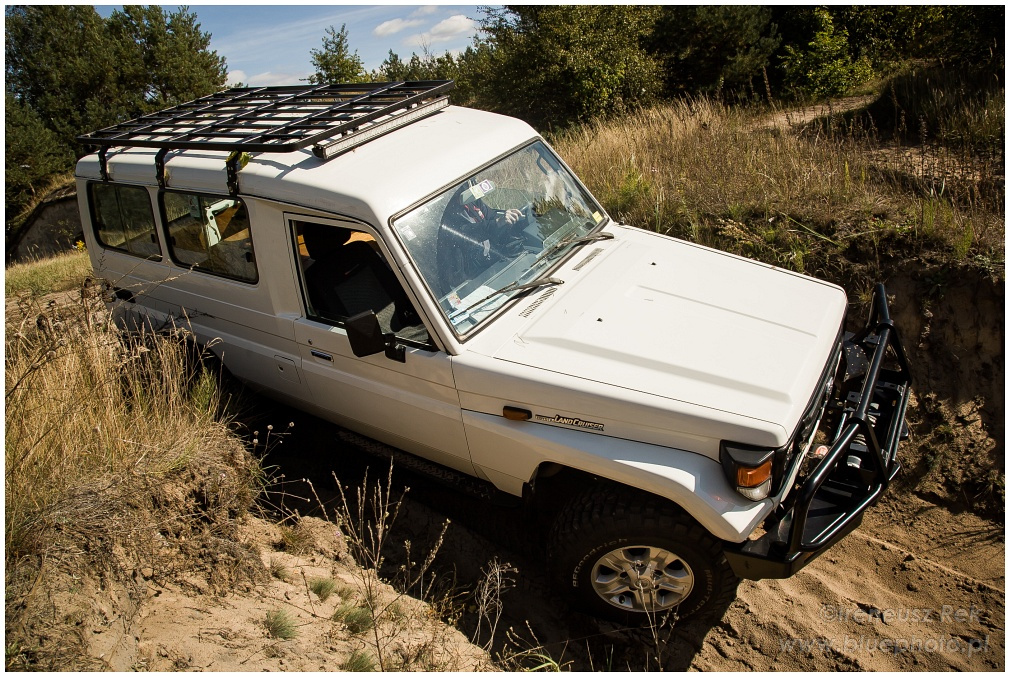 Land Cruiser HZJ78 - Emsi