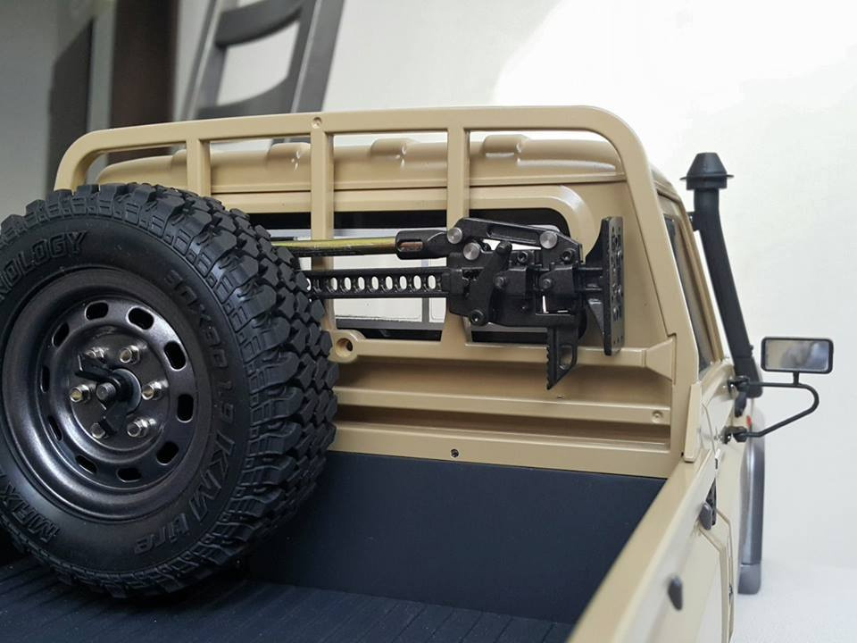 HZJ79 Radka - w skali 1:10