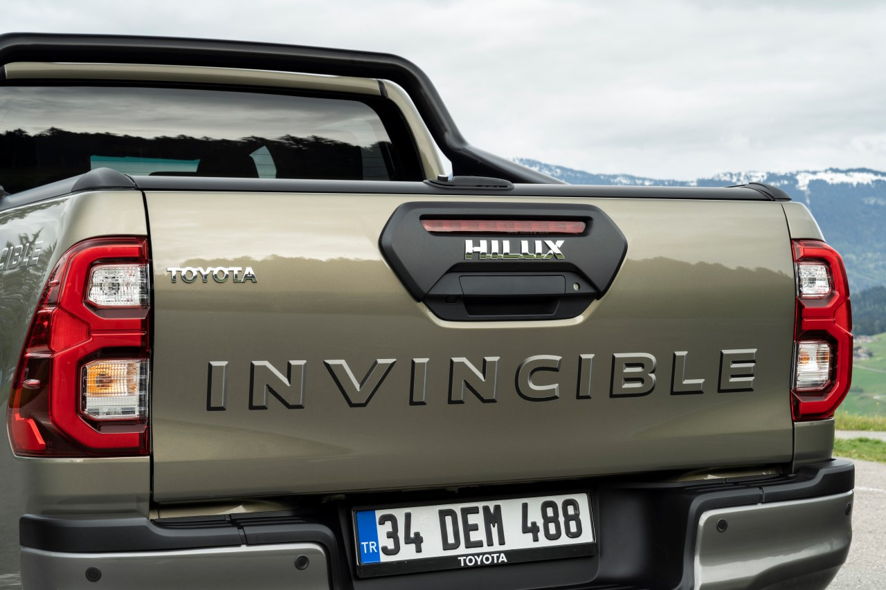 Nowa Toyota Hilux – mocniejszy silnik 2.8