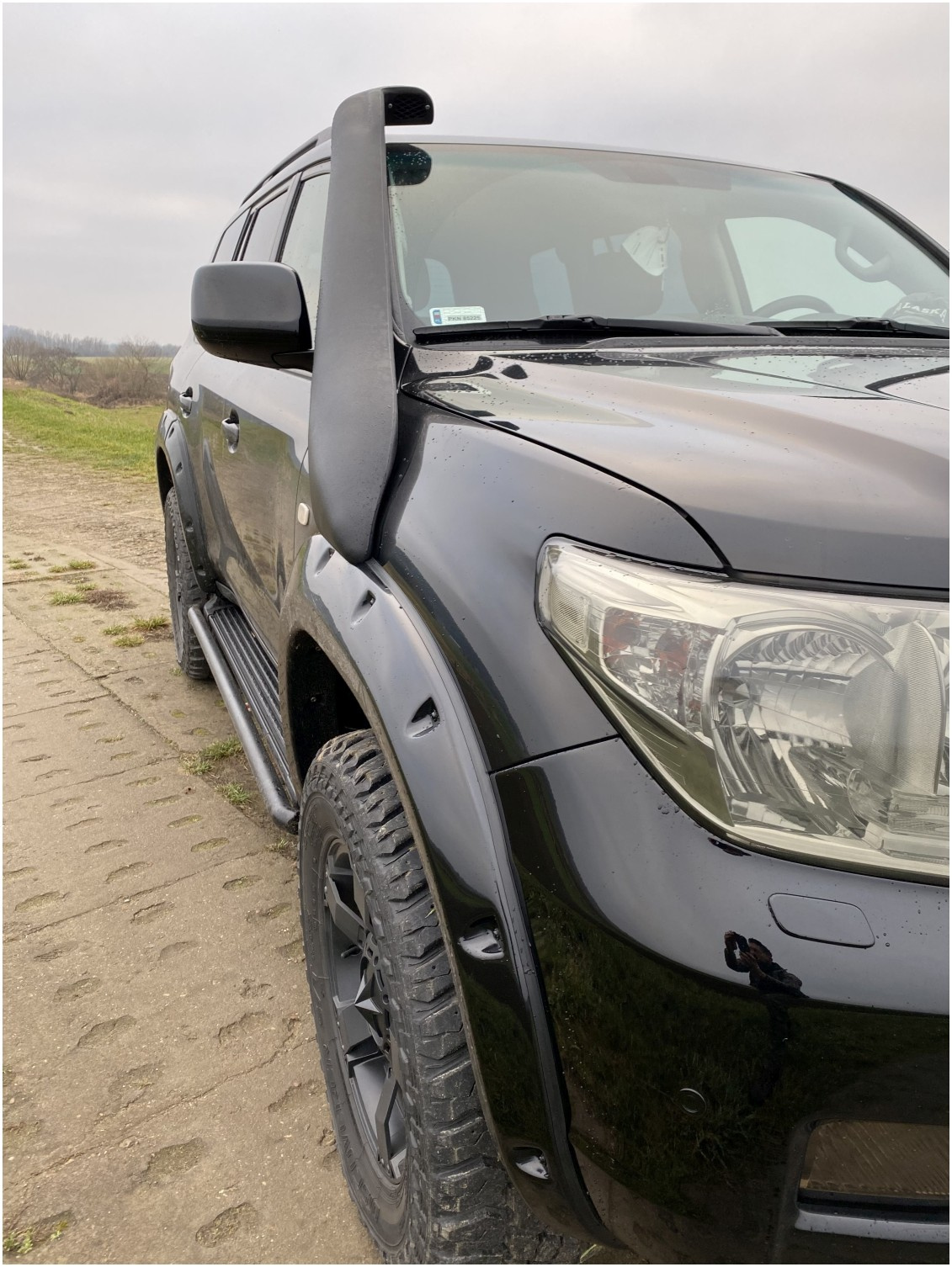 Toyota Land Cruiser 200 - na wyprawę