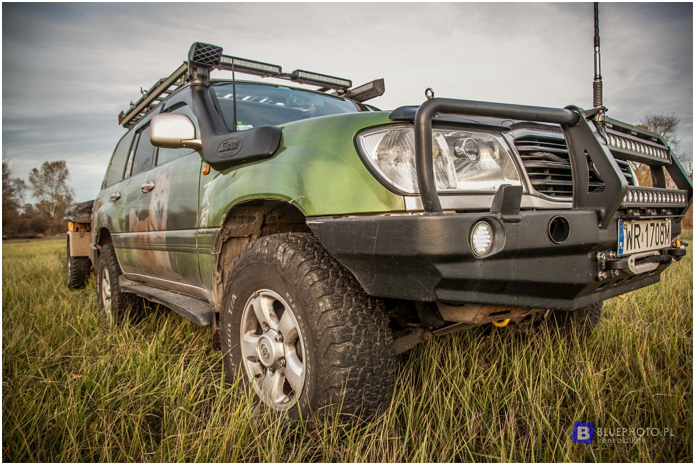 Land Cruiser HDJ100 na wyprawę do Japonii