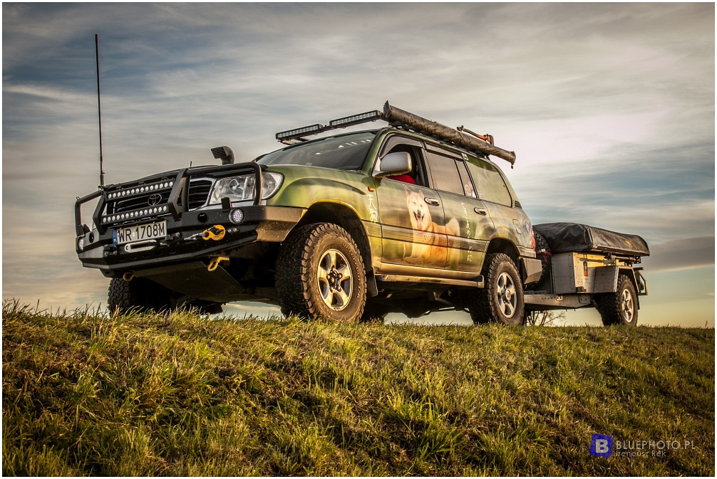 Land Cruiser HDJ100 na wyprawę do Japonii