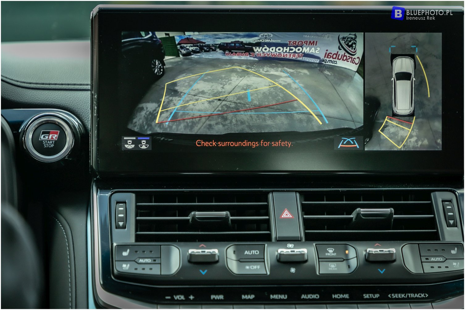 Toyota Land Cruiser 300 GR od CARSDUBAI