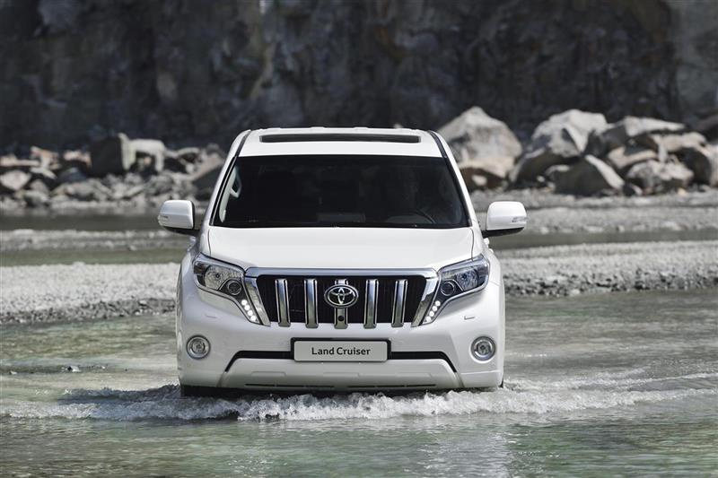 Land Cruiser J15