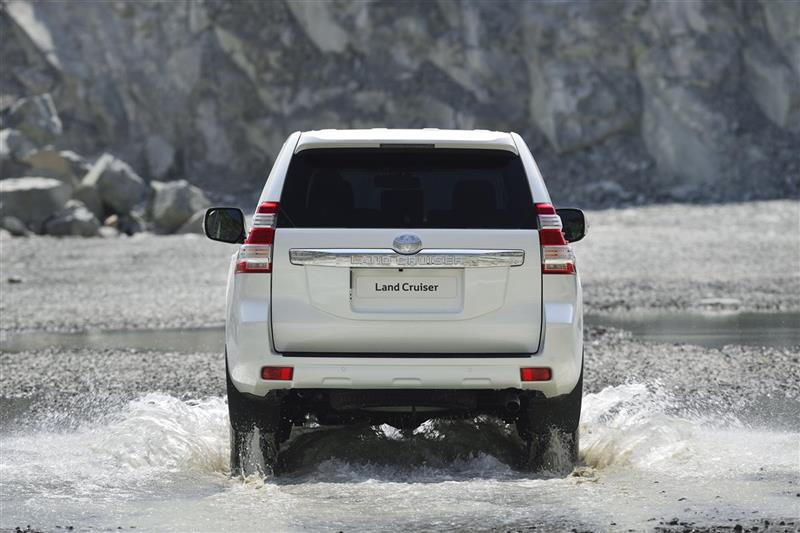 Land Cruiser J15