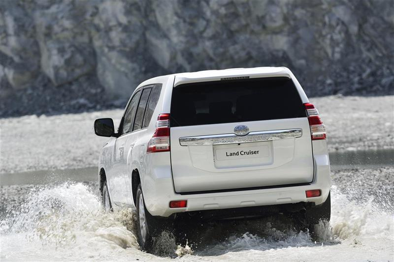 Land Cruiser J15