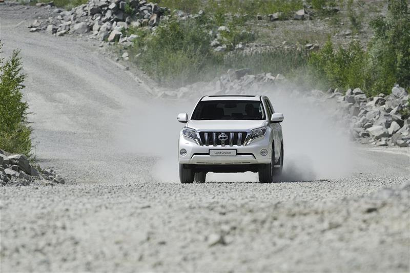 Land Cruiser J15