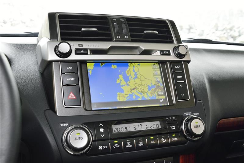 Land Cruiser J15
