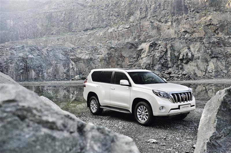 Land Cruiser J15