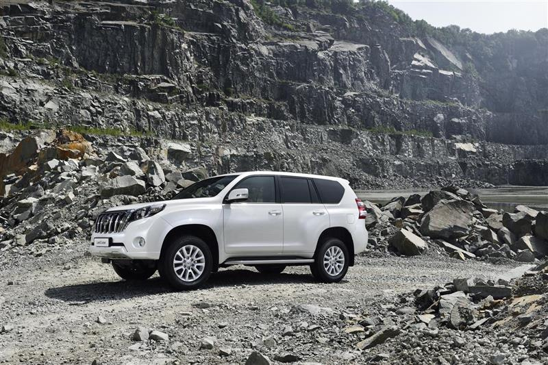 Land Cruiser J15