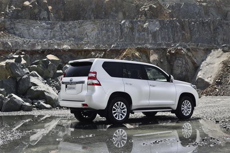 Land Cruiser J15