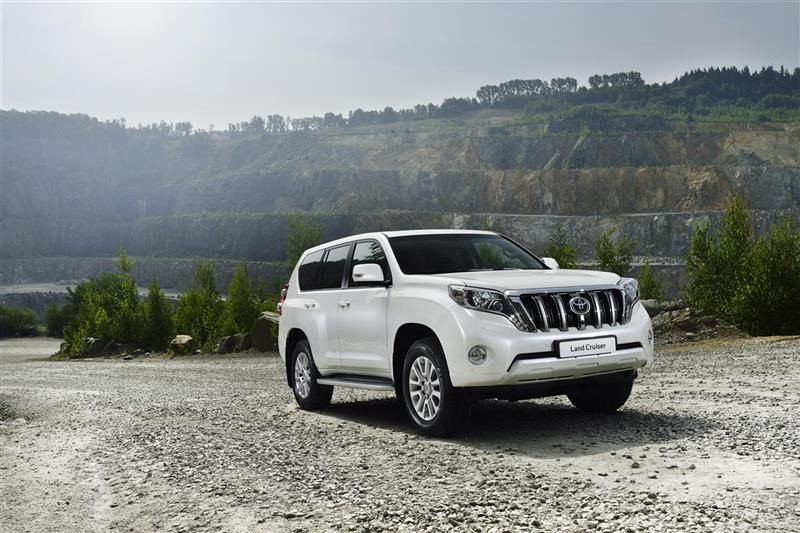 Land Cruiser J15