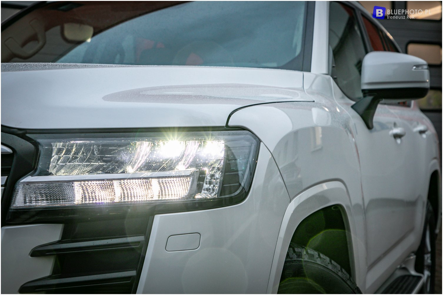 Toyota Land Cruiser 300