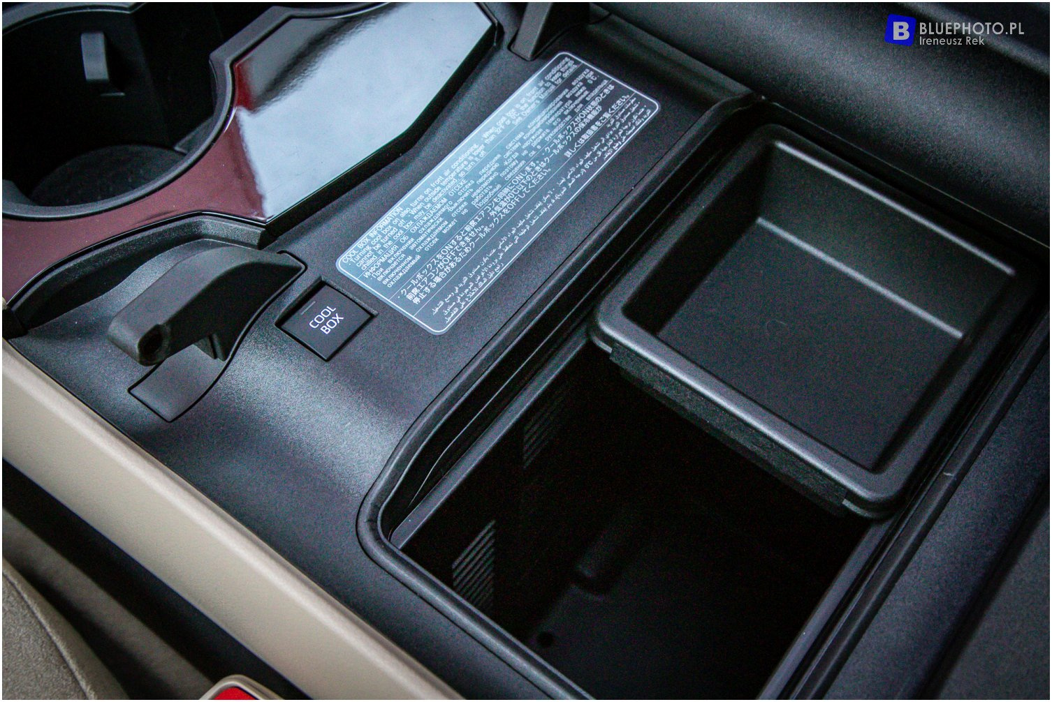 Toyota Land Cruiser 300