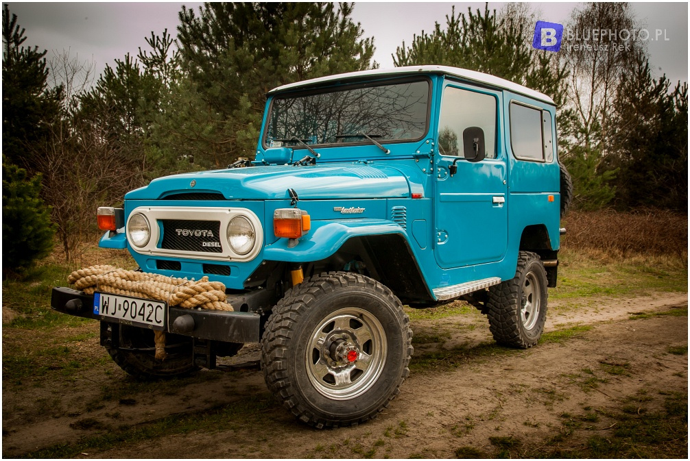 Land Cruiser BJ40 - Smerfetka