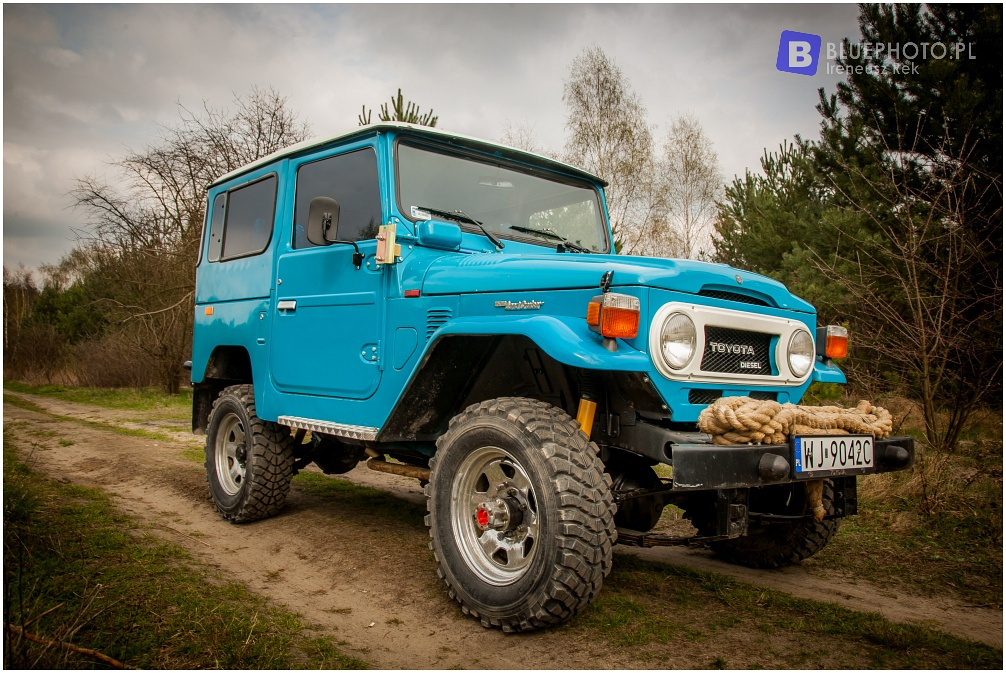 Land Cruiser BJ40 - Smerfetka