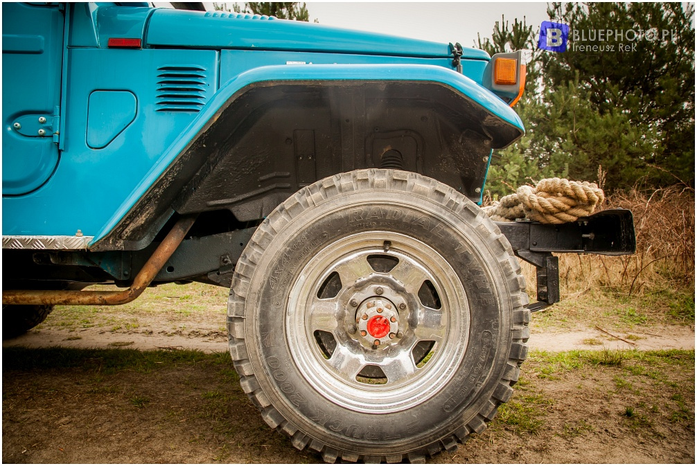 Land Cruiser BJ40 - Smerfetka