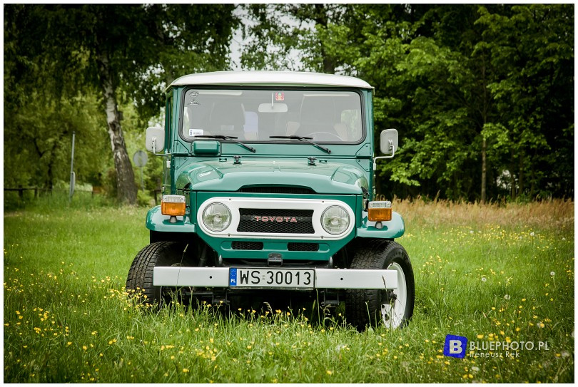 Land Cruiser FJ40 Z. Nowosielskiego