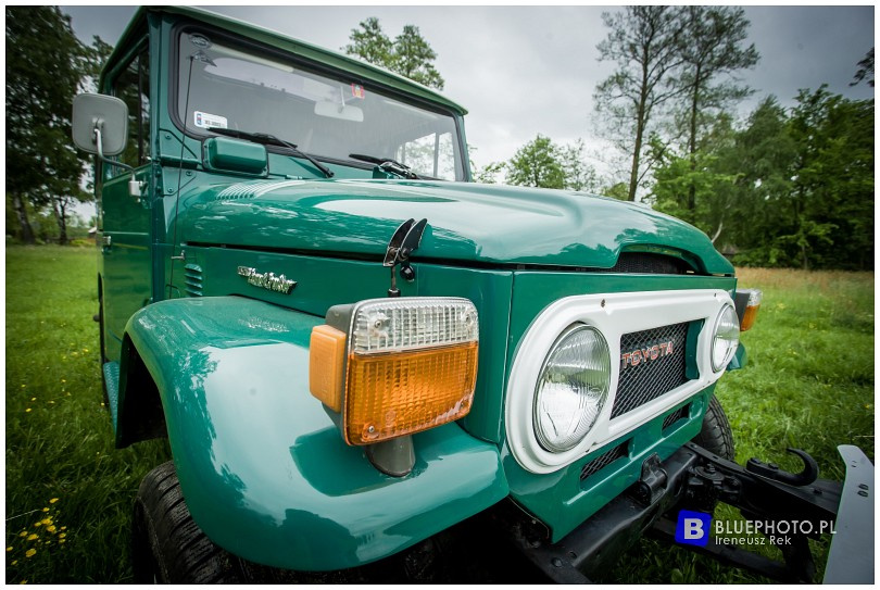 Land Cruiser FJ40 Z. Nowosielskiego