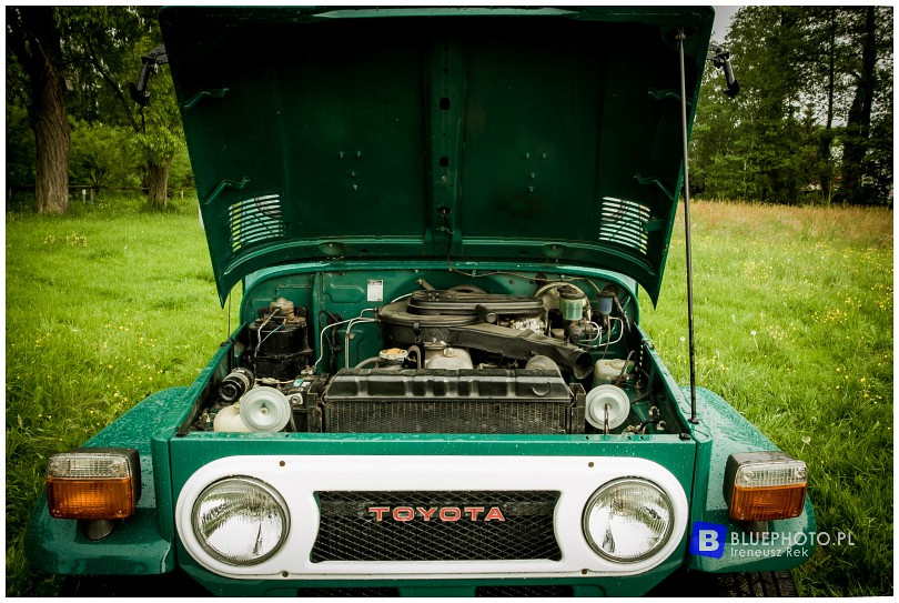Land Cruiser FJ40 Z. Nowosielskiego
