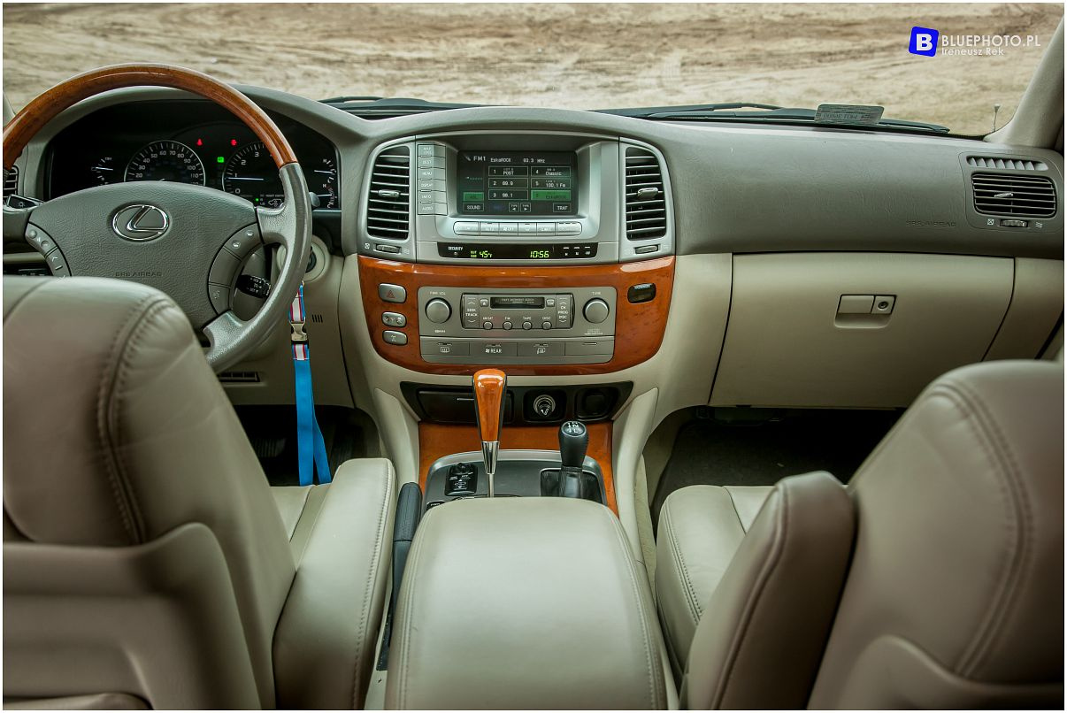 Lexus LX470 Emsi