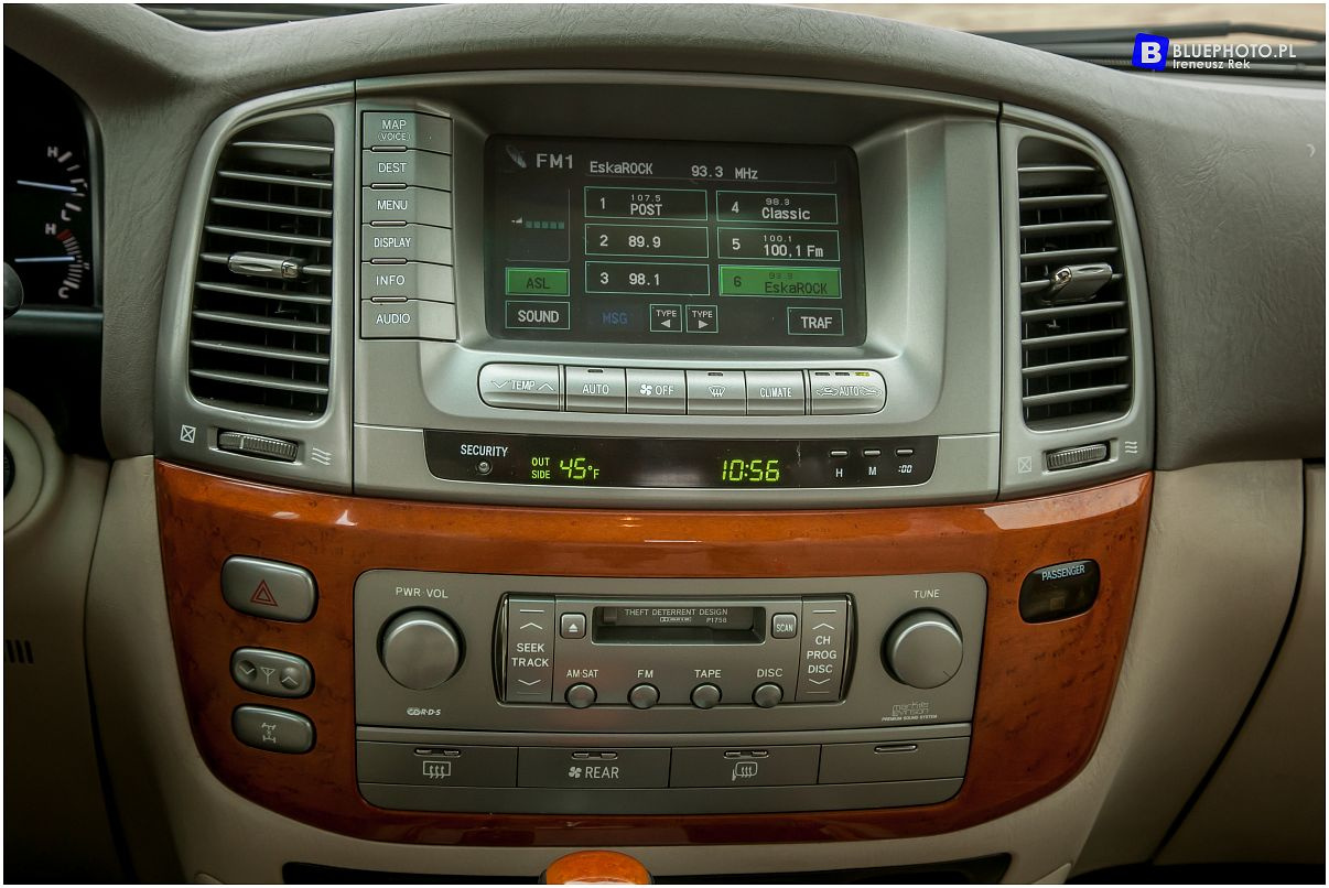 Lexus LX470 Emsi
