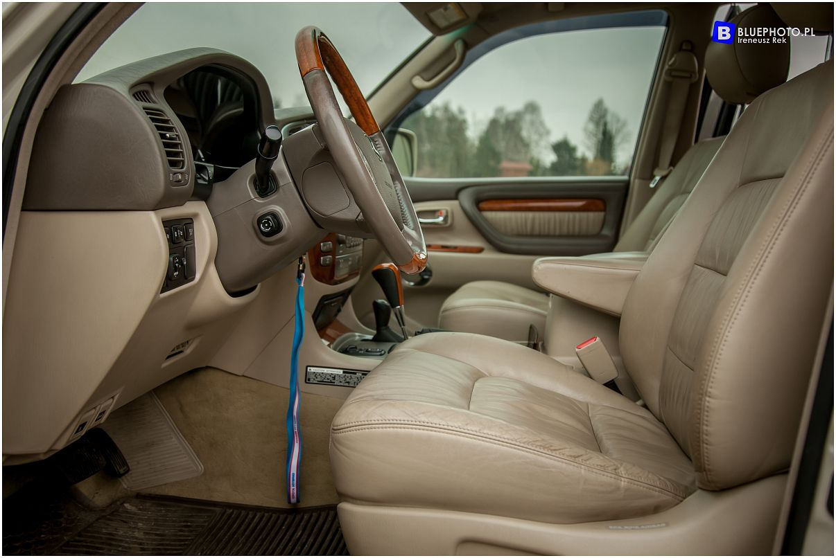 Lexus LX470 Emsi