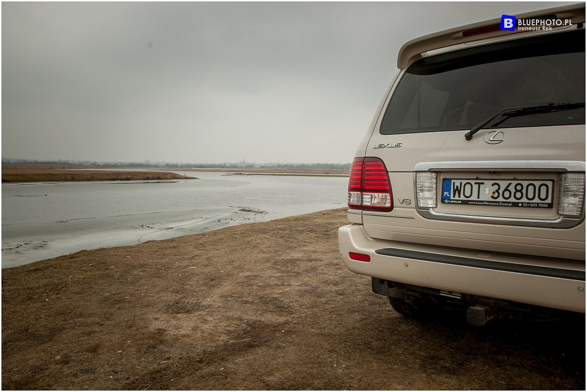 Lexus LX470 Emsi